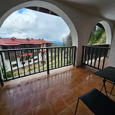 Viva 5 Grand Monastery On The Slopes Apartment Pamporovo